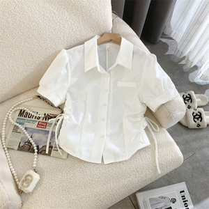 白色系带收腰短款衬衫女夏季新款设计感小众衬衣别致独特短袖上衣