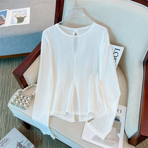 白色冰丝针织防晒衣女夏设计感镂空开叉宽松长袖T恤薄款透气罩衫