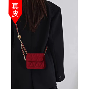 香港代购迷你小包包女士2024新款红色菱格链条包高级感小众斜挎包