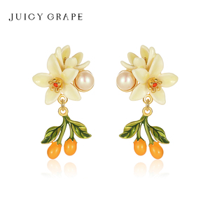Juicy Grape花朵珍珠耳环法式小众耳饰白色橙花小金桔耳钉夏季女