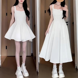 2024新款春秋装小个子吊带白色连衣裙子女夏季高级感收腰长裙套装