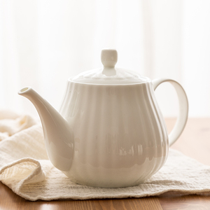 创意白色家用骨瓷咖啡壶泡茶壶陶瓷大号茶壶沏茶壶带过滤白瓷茶具