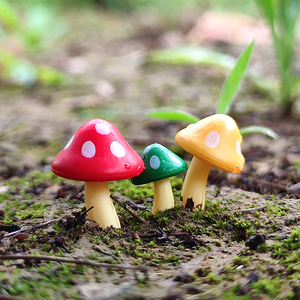 迷你仿真彩色小蘑菇微景观多肉盆景造景装饰树脂蘑菇桌面diy摆件