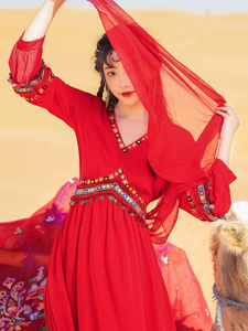 超仙民族风青海湖旅游异域风情裙子女西藏新疆沙漠拍照红色连衣裙