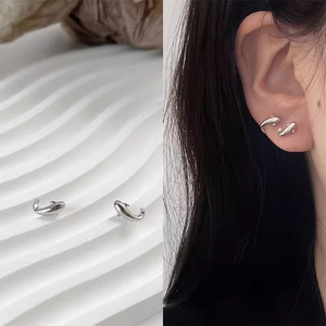 925银针精致小鲸鱼耳钉简约小众设计耳环时尚养耳洞高级感耳饰品
