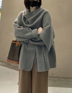 灰色高级设计感小个高端双面羊绒大衣女短款围巾斗篷羊毛毛呢外套