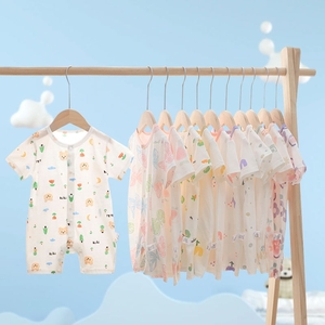 小月龄宝宝衣服夏季0一3月6婴儿四个月女宝半岁男宝母婴店连体衣