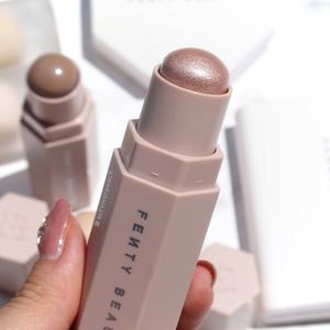 現貨香港專櫃 Fenty Beauty百变柔雾塑颜高光腮紅修容Amber膏棒