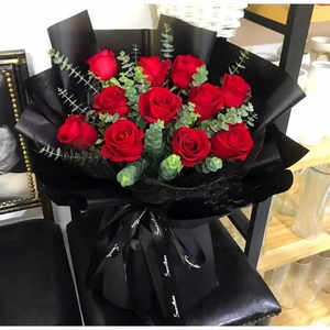 巴音州和静县和硕县博湖县实体店同城鲜花送生日花11朵19朵红玫瑰