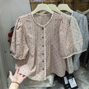 韩系减龄蕾丝花边波点衬衫女2024夏季新款高级感泡泡袖单排扣小衫