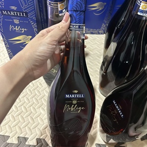 Martell马爹利洋酒名仕700ml/1L/1.5L法国进口原瓶干邑白兰地 ktv