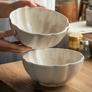 精致好看的水果沙拉碗面碗家用创意陶瓷碗花瓣碗菜碗纯色简约大碗
