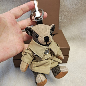 新款小熊挂件裸熊风衣背包熊羊绒格子泰迪熊真皮汽车钥匙扣包挂件