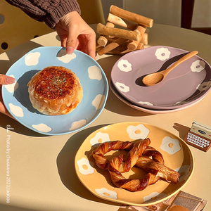 韩国ins风盘子可爱家用特别好看的盘子陶瓷创意不规则早餐盘碟子