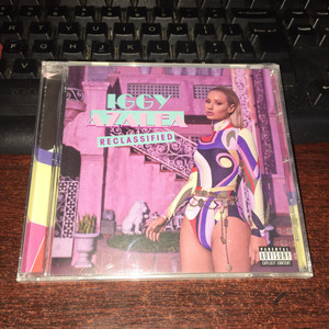 【美】未拆 伊基阿塞莉娅 Iggy Azalea Reclassified CD