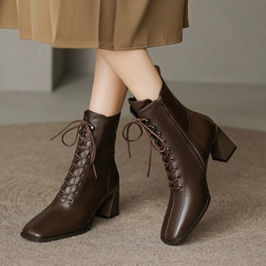 高跟短靴女2024新款秋冬款法式复古棕色真皮方头粗跟气质瘦瘦靴子