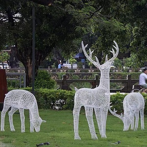铁艺户外草坪园林景观金属创意发光动物摆件不锈钢镂空梅花鹿雕塑