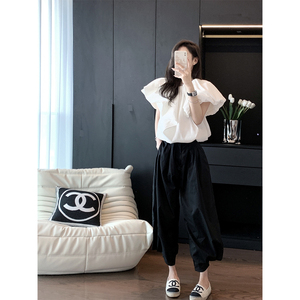 【宠粉福利合集】chic时尚洋气泡泡袖白色上衣搭配黑色显瘦灯笼裤
