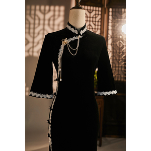 黑色旗袍2024新款秋冬季长袖新中式改良年轻款高端气质连衣裙丝绒