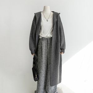 灰色针织开衫女2024春季新款高级感时尚显瘦长款毛衣连帽风衣外套