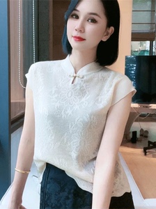 夏季薄款中国风立领短袖t恤女2024新款新中式复古蕾丝镂空小上衣
