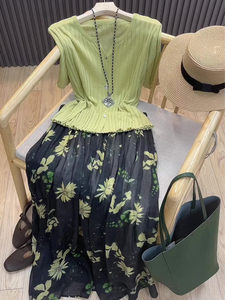 夏装搭配一整套舒适温柔系炸街奶乖绿色针织上衣显瘦减龄时髦套装