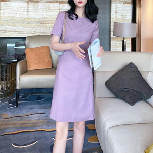 紫色高级感轻奢短袖连衣裙女夏新款职业减龄修身显瘦气质中长裙