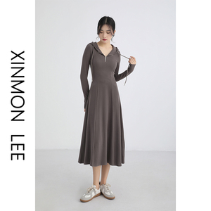 XinmonLee法式设计感小众连帽针织内搭连衣裙女冬季气质收腰长裙