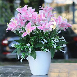 百合花仿真花套装餐桌客厅装饰塑料花假花摆设绢花束摆件花瓶插花