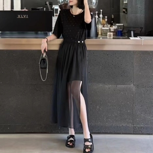 黑色连衣裙2024夏季新款开叉网纱裙今年流行漂亮两件套装长裙女