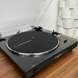 日本直邮铁三角黑胶唱片机AT-LP60XBT复古蓝牙留声机全自动播放器