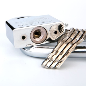 不锈钢挂锁通通用锁一把钥匙开多把N锁相同一样钥匙挂锁芯。