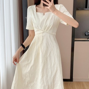 大码女装法式高级感方领连衣裙夏季赫本风时尚气质修身显瘦长裙子
