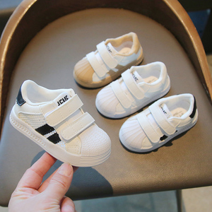 春夏新款小白鞋男宝宝软底学步鞋婴幼儿0-1-3岁女童单网透气板鞋4