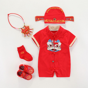 新生婴儿满月服夏装周岁礼服夏季男宝宝中国风红色百天宴连体哈衣