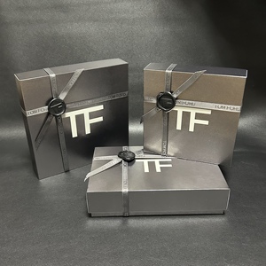 TF 汤姆福特 2023专柜正品圣诞礼盒空盒口红眼影盘气垫香水包装盒