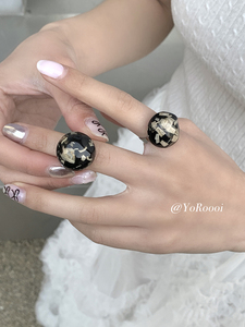 YoRoooi 自制小众日系圆形半透明黑色干花树脂戒指百搭个性指环