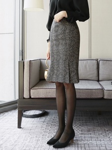 韩国高腰毛呢半身裙女包臀裙中长款秋冬新款显瘦a字羊毛裙子灰色