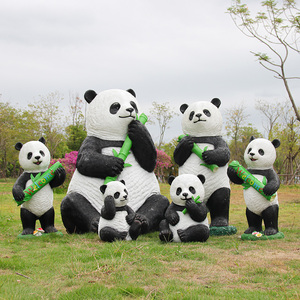 户外仿真熊猫雕塑玻璃钢庭院别墅装饰园林景观幼儿园草坪动物摆件
