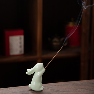 德化陶瓷【摆件】天青拜拜兔香插可爱动物摆件香线桌面客厅装饰品