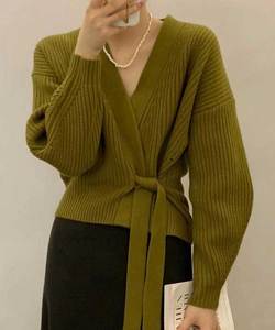 法式军绿色针织开衫毛衣外套女春季装外搭宽松系带设计感v领上衣