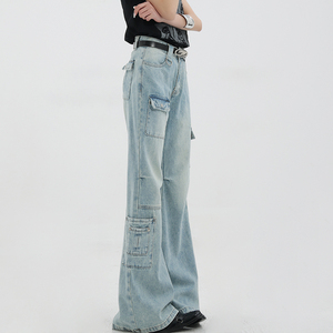 KENH春夏新款水洗牛仔喇叭裤女设计感多口袋显瘦垂感直筒阔腿裤薄