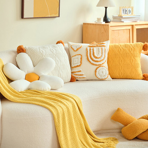 Mistywood 橘黄色抱枕沙发客厅飘窗垫午睡枕卧室靠枕橘子汽水