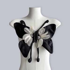 2023新款设计感黑色钉珠立体蝴蝶结一对服装饰品领花辅料衣服配件