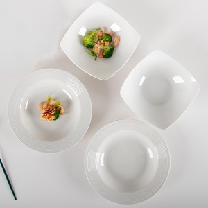 日式餐具套装家用高级感8.75英寸草帽盘8英寸翘脚碗陶瓷餐具4个装