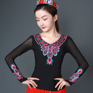 新款维吾尔族舞蹈服装女采艺新疆舞蹈演出服上衣成人练功服维族舞