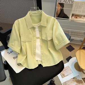 浅绿色Polo领短袖衬衫女夏白色短款打底衫上衣外穿叠穿外套两件套