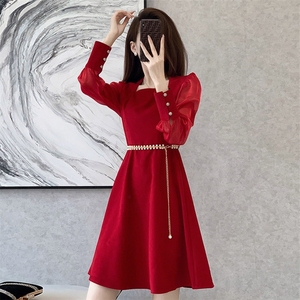 2024春秋新款女装方领时尚气质名媛显瘦收腰长袖网纱红色连衣裙子