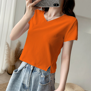 小个子短款V领T恤女夏橙色短袖开叉宽松上衣设计感橘色高腰半袖潮