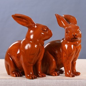 花梨木雕兔子摆件木制生肖兔工艺品实木红木客厅风水招财兔装饰品